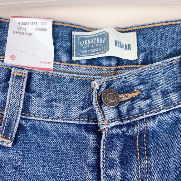 Signature By Levi Strauss & Co. Men’s Regular-Fit - Picture 3 of 3